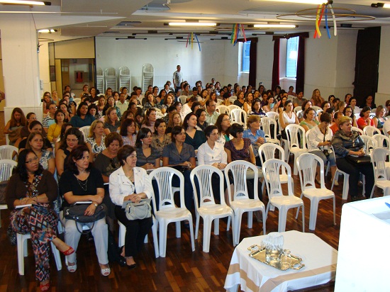 Palestra sobre bullying marca início de ações preventivas em escolas públicas da SRE de Caxambu. Foto: Arquivo SRE Caxambu