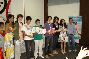 maria Clara durante premiação da OBM - Edição 2010. Foto: Arquivo Pessoal