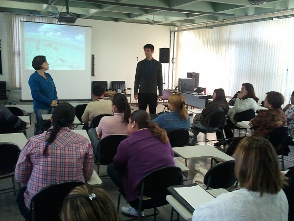 Educadores da SRE de Uberaba aprendem a elaborar projeto sobre Meio Ambiente. Foto: Gustavo Nominato
