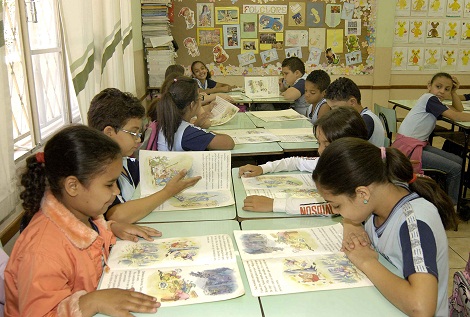 Escolas estaduais mineiras vão ganhar um reforço para custear suas atividades. Foto José Carlos Paiva Imprensa/MG