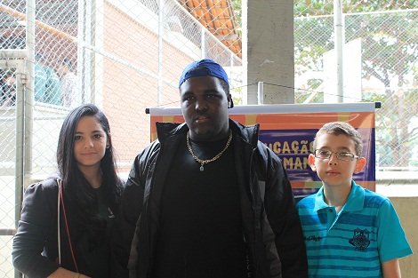 Durante o evento, os estudantes Jessica, Júlio e Vitor foram premiados. Foto: Geanine Nogueira