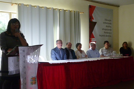 Além de educadores, a capacitação conta com a participação de secretários municipais de educação. Foto: Divulgação SRE de Nova Era