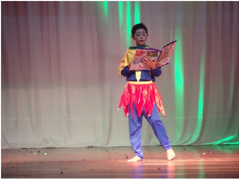 Peça teatral da Escola Estadual Cônego Ângelo teve por objetivo promover a socialização entre os alunos e a comunidade com a história do folclore brasileiro e sua importância cultural.Foto: Arquivo SRE