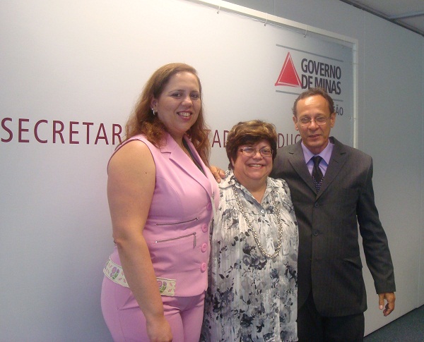 Tomaram posse os diretores das SREs de Juiz de Fora e Pirapora. Foto: Geanine Nogueira ACS/SEE