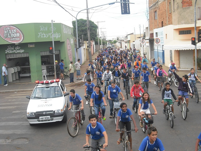 Penas na Escola Estadual Antonio Nunes de Carvalho Filho, em Araguari. Foto: Arquivo da Escola