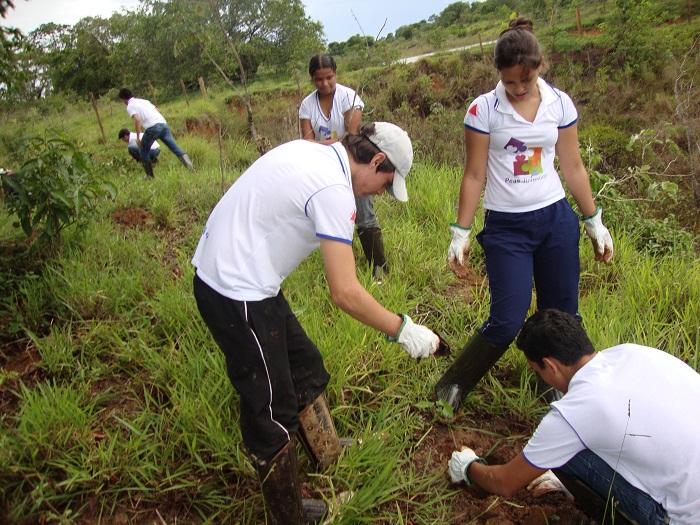 Peas na Escola Estadual Presidente Juscelino kubitschek de Oliveira, em Vazante.Foto: Arquivo da Escola