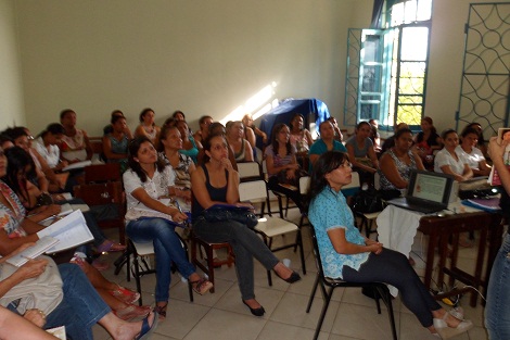 Educadores se capacitam em encontro da Superintendência de Araçuaí. Foto: Arquivo da SRE 