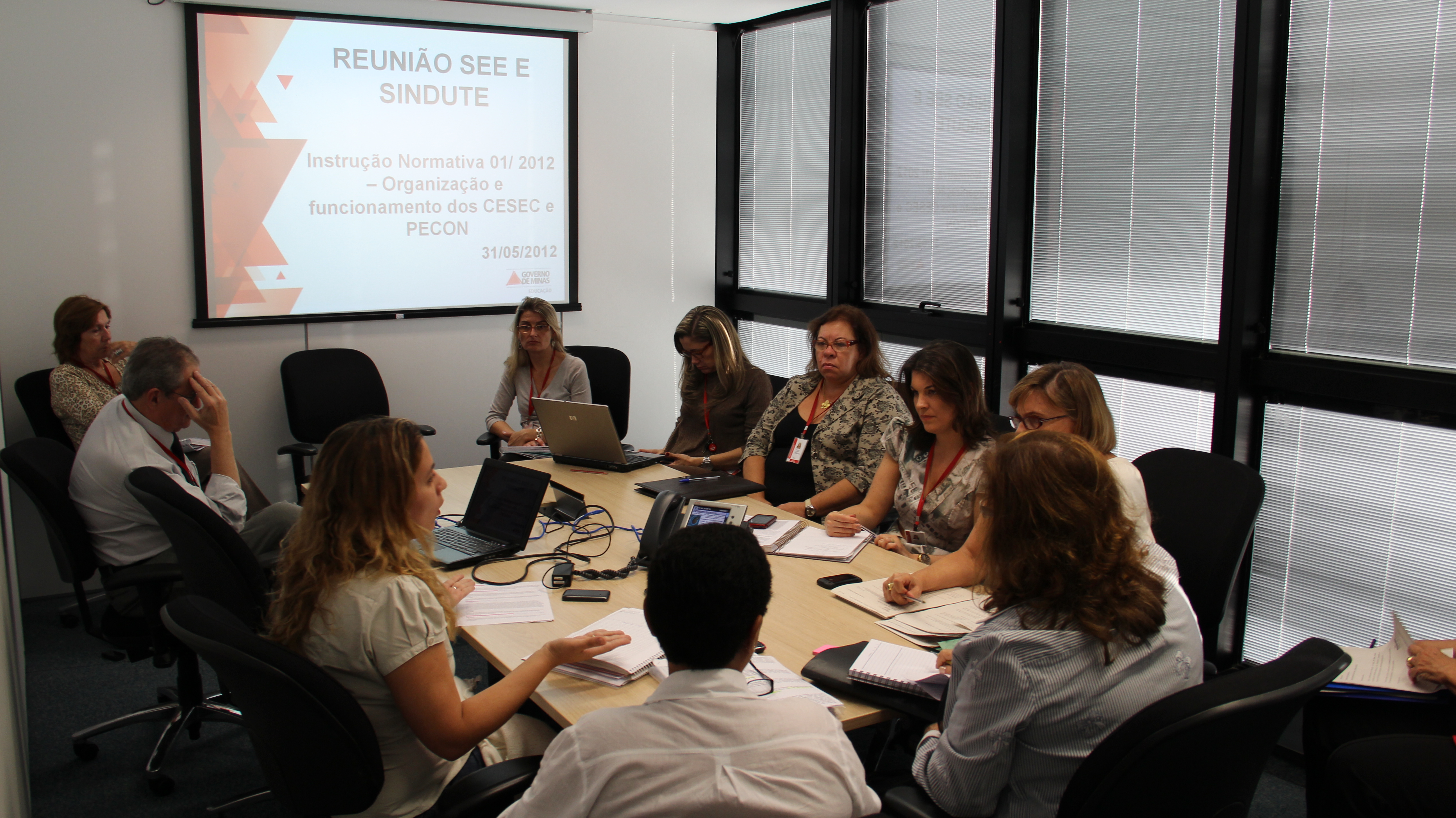 Representantes do Governo e do Sindicato definiram agenda de reunião até o final do semestre
