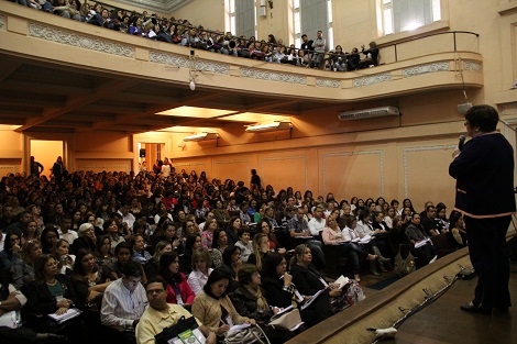 Cerca de 600 educadores participam de capacitação sobre avaliação educacional. Foto: Hudson Menezes ACS SEE