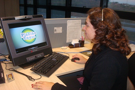 Bate-bapo será transmitido pela internet a partir das 15 horas.Foto: Geanine Nogueira