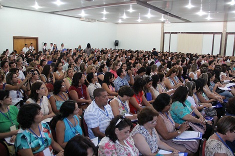 Cerca de 500 educadores participam do encontro nesta terça e quarta-feira. Foto: Hudson Menezes ACS SEE