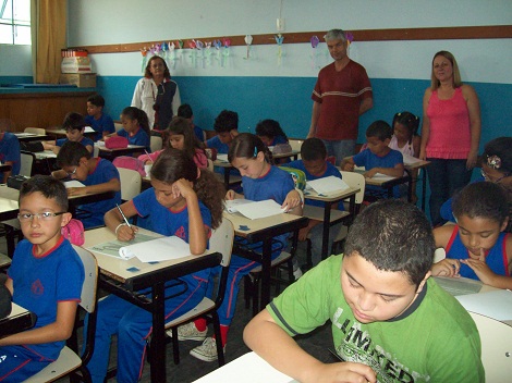Provas foram aplicadas para cerca de 400 mil estudantes. Foto: Arquivo Escola Estadual Professor Francisco Faria, em Juiz de Fora