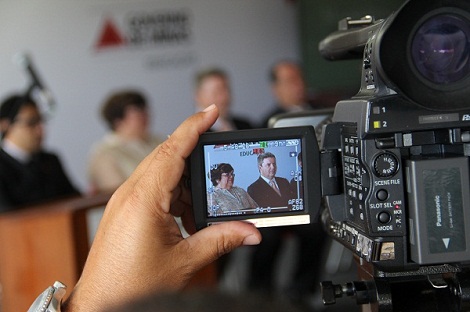 Transmissão será feita pelo canal Minas Saúde, com suporte técnico da Rede Minas. Foto: Guilherme Brasil ACS/SEE