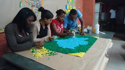 Escola Estadual Doutor Costa, de Santa Maria de Itabira, mobilizou artisticamente os alunos para festa do patriotismo. Foto: Arquivo escola