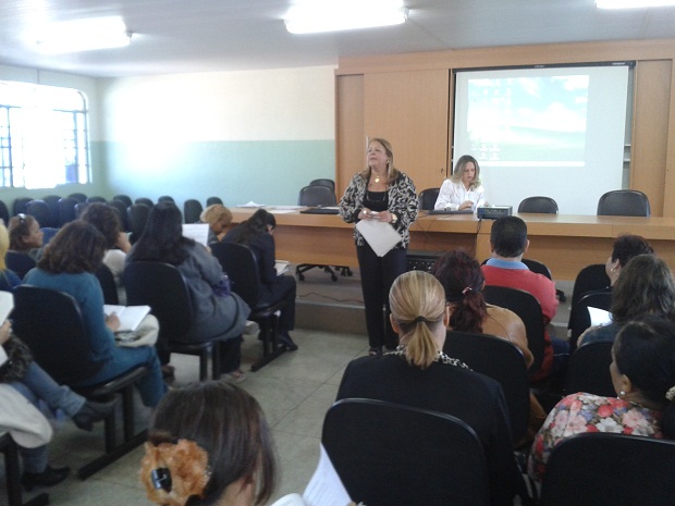 Cerca de 250 pessoas receberam capacitação sobre o Prêmio de Gestão Escolar. Foto: SRE Metropolitana C