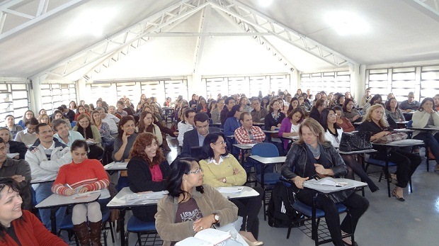 Simpósio sobre tecnologias da informação e comunicação é realizado na cidade de Uberaba, no Triângulo Mineiro. Crédito: Divulgação SRE Uberaba