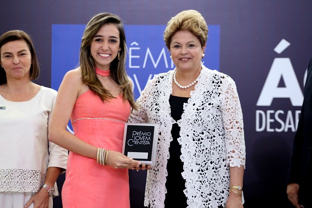 O projeto de Thaís incentivou o uso de água consciente na sua escola. Foto: Divulgação Prêmio Jovem Cientista