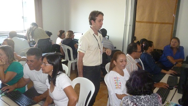Capacitação tem por objetivo incentivar o uso da tecnologia na escola. Foto: Arquivo SRE