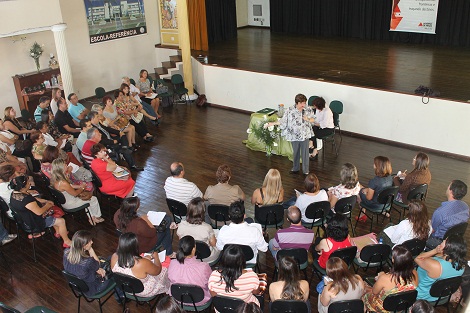 Criação do regime especial de adiantamento foi discutida com diretores de escolas. Foto: ACSSEE
