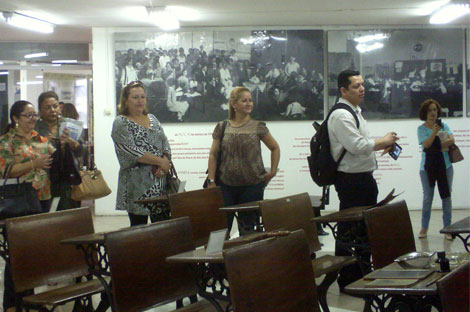 Integrantes da comitiva da Secretaria do Estado de Educação do Amazonas em visita ao Museu da Escola da Magistra. Foto: Arquivo Magistra 