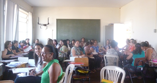 Professores em capacitaçãoem Monte Carmelo. Foto: Divulgação SRE Monte Carmelo