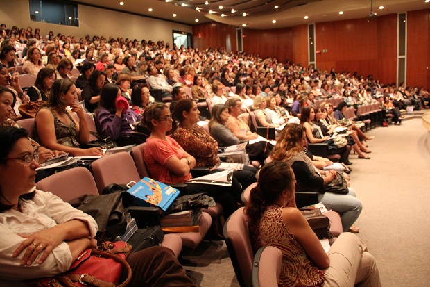 Cerca de 450 educadores serão capacitados esta semana. Foto: Lígia Souza ACS/SEE