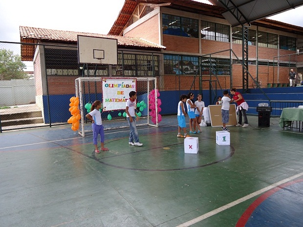 Com projetos que envolvem todas as disciplinas, os alunos da E. E. Antônio Figueira conseguiram um bom resultado na prova. Foto: Arquivo Escola