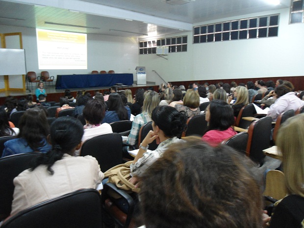 Mais de 100 educadores participaram da capacitação. Foto: Arquivo SRE