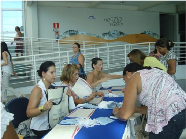 Educadores, pais e alunos dos colegiados escolares estão entre os participantes do Fórum. Foto: Regina Oliveira 