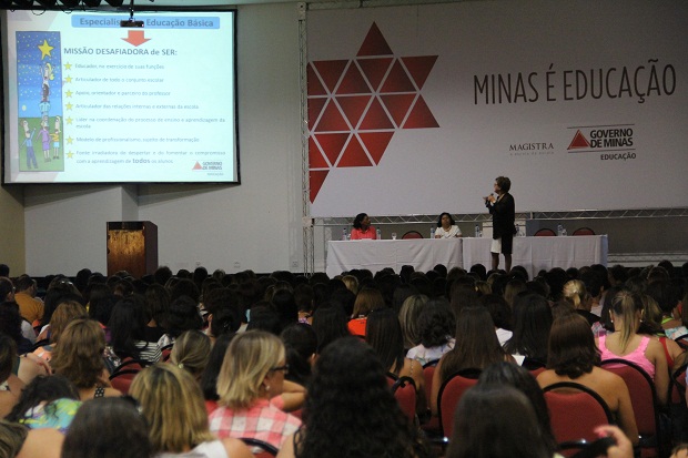mais de mil educadores partiicpam do encontro. Foto: Hudson Menezes ACS SEE