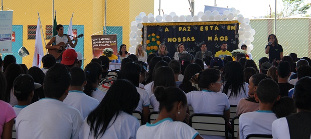 Nesta sexta-feira (22/11), a Escola Estadual Ephigênia de Jesus Werneck, em Santa Luzia, sediou o Fórum de Promoção da Paz no Ambiente Escolar (Forpaz). . Crédito: Hudson Menezes ACS SEE