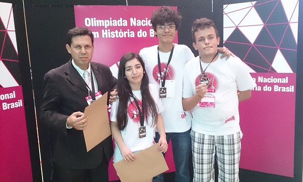 Equipe Aleijadinhos é composta por alunos da Escola Estadual Divid Campista, de Poços de Caldas. Foto: Arquivo pessoal