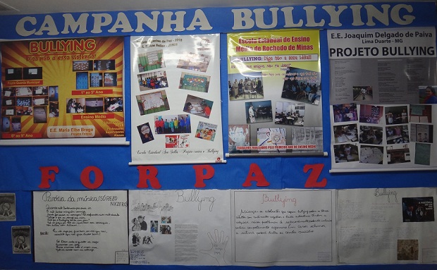 Para estimular que cada escola desenvolvesse seus projetos, a equipe pedagógica responsável pelo Forpaz na região traçou um plano de mobilização e conscientização. Crédito: Divulgação SRE Juiz de Fora