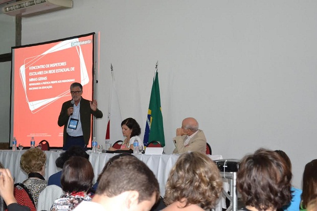 Palestra do Jamil Cury e Erasto Fortes. Crédito: Marcos Alves/ Magistra SEE