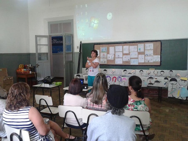 SRE de Poços de Caldas realizou ontem (17/12) culminância da edição de 2014 do programa 'Compartilhar para Crescer'. Crédito: Arquivo da SRE Poços de Caldas