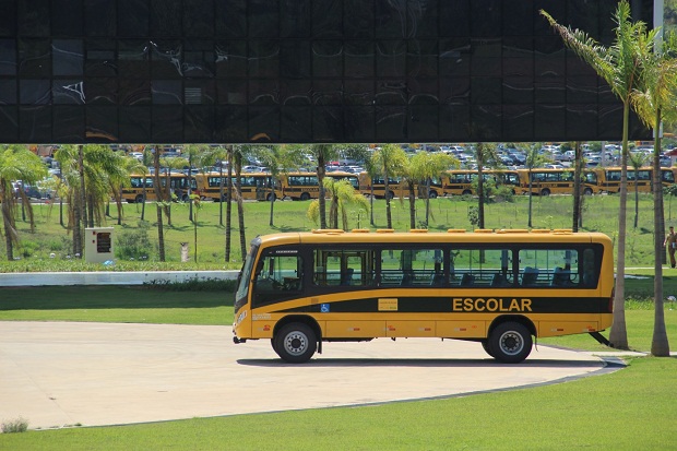 Sistema Transcolar Rural vai ajudar na gestão do transporte de alunos que residem na zona rural do Estado. Crédito: Hudson Menezes/ACSSEE