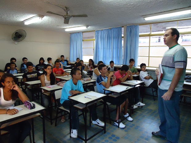 Secretaria atualiza dados funcionais dos servidores para progressões nas carreiras da educação. Crédito: Arquivo SEE