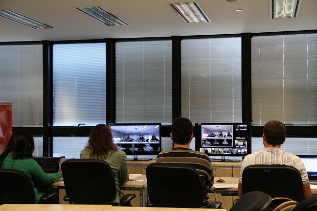 Videconferência contou com a participação de representantes de todas as 47 SREs. Foto: Geanine Nogueira ACS/SEE