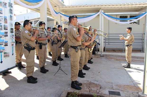 A banda da PMMG se apresentou na cerimônia de abertura. Foto: Lígia Souza ACS/SEE
