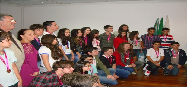 Na SRE de Poços de Caldas, estudantes receberam as medalhas na última quinta-feira. Foto: Arquivo SRE
