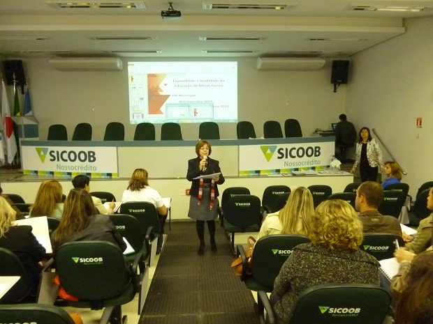 Encontro debateu a intervenção pedagógica nas escolas com representantes das redes municipais de ensino. Foto: Arquivo SRE