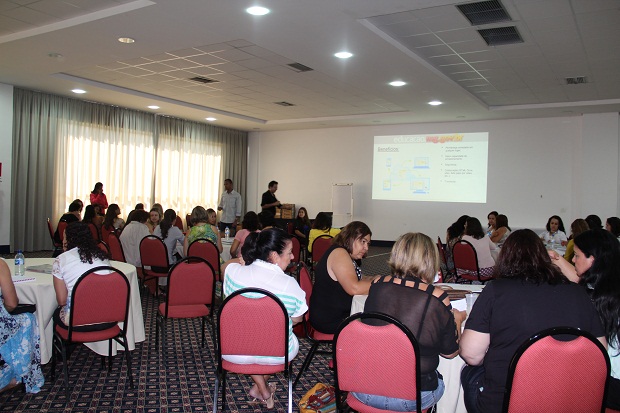 Oficinas de música, ritmo e tecnologias aplicadas à educação marcaram a agenda dos educadores que atuam no Proeti. Foto: Geanine Nogueira ACS/SEE 