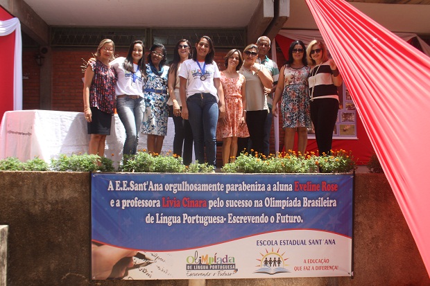 A categoria de Memórias Literárias conta com quatro alunos da rede estadual de ensino de Minas Gerais, entre eles Eveline Rose. Foto: Arquivo da Escola