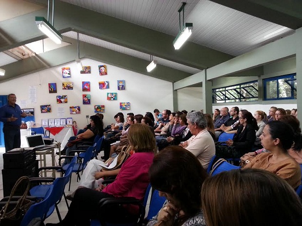 Na SRE de Poços de Caldas, o encontro foi realizado na Escola Estadual Professor Arlindo Pereira. Foto: Arquivo SRE