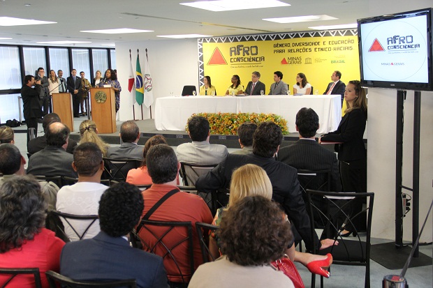 Estado e Governo Federal trabalham juntos para que a Lei 10.639 seja efetivamente implementa nas escolas estaduais mineiras. Foto: Lígia Souza ACS/SEE