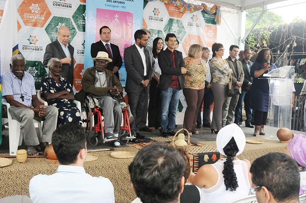 A secretária Macaé destacou a importância da articulação de políticas para a garantia dos direitos das comunidades quilombolas. Foto: Osvaldo Afonso/Imprensa MG