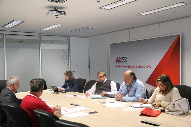 Reunião foi realizada na última quinta-feira. Foto: Geanine Nogueira ACS/SEE