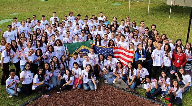 Oito mineiros estão entre os 118 estudantes que participam da Semana de Imersão. Por Embaixada dos EUA - Brasil