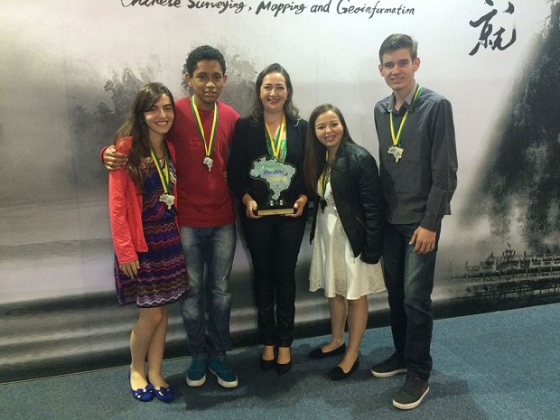 Equipe conquistou primeiro lugar na competição. Foto: Arquivo da Escola