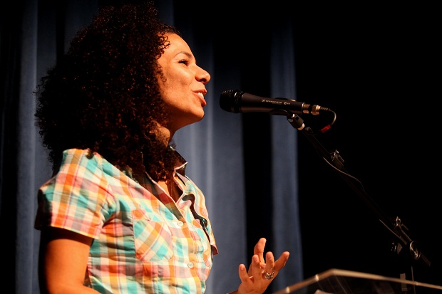 Áurea Carolina de Freitas é integrante do Fórum das Juventudes da Grande BH. Crédito: Verônica Manevy /Imprensa MG